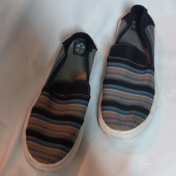 Ladies Khombu Iris Tennis Shoes size 8 womans slip on - Picture 3 of 5